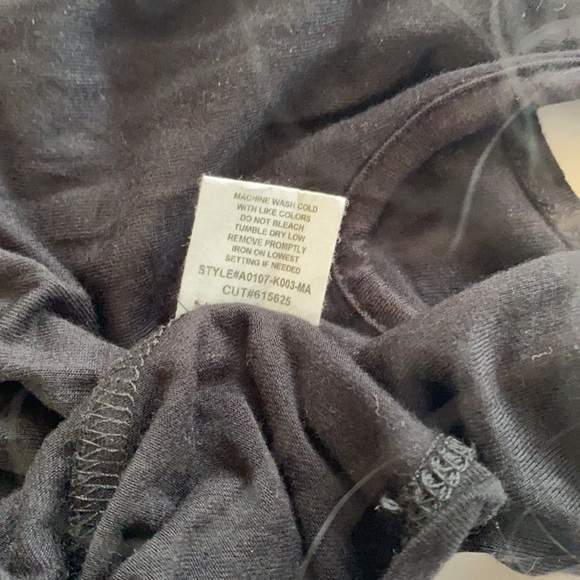 Pebble and Stone off the shoulder black top. S - Picture 7 of 10